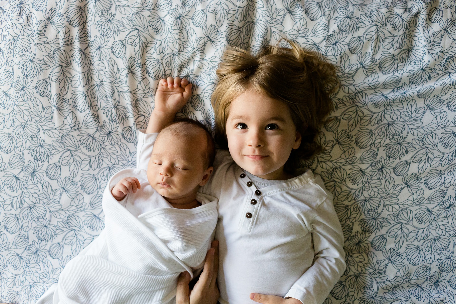 שניים מתחת לגיל שנתיים. צילום: pixabay