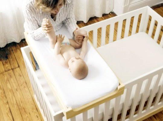 Oeuf classic crib & changing table